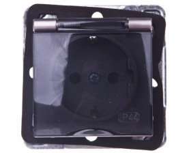 IMPRESJA Gniazdo bryzgoszczelne z/u Schuko IP44 klapka przezroczysta tytan GPH-1YS/m/23/d