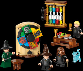 76460 LEGO® Hogwarts™ Castle: Sorting Hat Ceremony