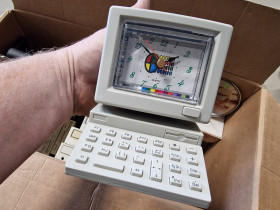 Windows 3.1 Microsoft Desktop Clock