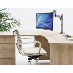 Manhattan 461580 Monitor desk mount 17"-32" Black Rotatable Adjustable Tiltable