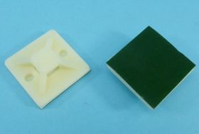 PODST.BIAŁA 30x30 100SZT