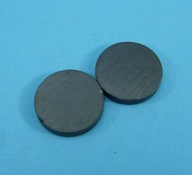 MAGNES FERRYTOWY 18x3mm OKRĄGŁY