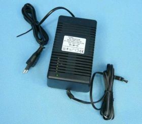 ZN-12V/1,5A +/- ZASIL.