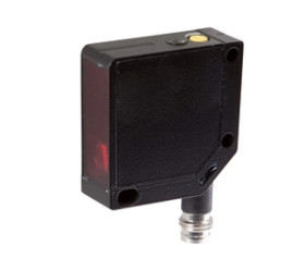 Czujnik optyczny odbiciowy 35x35x12mm Sn: 15-300 10-30VDC PNP Antykoincydencja złącze M8 4-PIN IP67 OT160470