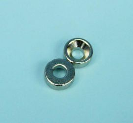 MAGNES PIERŚCIENIOWY 8x3mm OTWÓR 6/3,5m