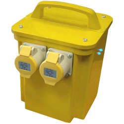 Faithfull Power Plus FPPTRAN33A Transformer 3.3kVA Dual Socket