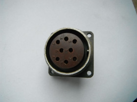 SzR32P8EG3 Uchwyt agregatowy gniazdo 8 pinów złącze
