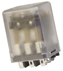 Przekaźnik mocy 120V ac 3PDT TE Connectivity, Wciskane 1700Ω Szybkie łączenie