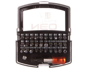 Końcówki wkrętakowe z uchwytem /zestaw 32szt./ 06-106