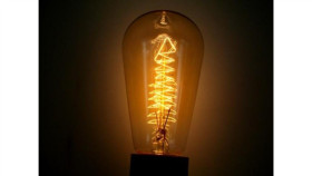 Żarówka Seleby St58 60W E27 Squirrel Cage