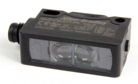 Czujniki kontrastu Allen Bradley 42JT 12 mm IP67, IP69K Układ przeciwsobny IO-Link