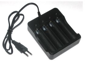 Ładowarka Ł-4*18650