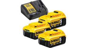 Ładowarka Wielonapięciowa Xr 3 Akumulatory 5.0 Ah