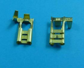 KONEK.F 6,3mm KĄT.ZŁOTY 100szt