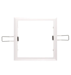 Ramka do montażu podtynkowego PT / Ramka umożliwia montaż podtynkowy oprawy Starlet Quad / 93001