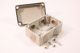 Puszka instalacyjna 120x80x50 IP65 NATYNKOWA S-BOX 206