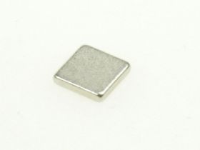 Magnes stały; prostopadłościenny; N38; 5mm; 5mm; 1mm; niklowany; neodymowy