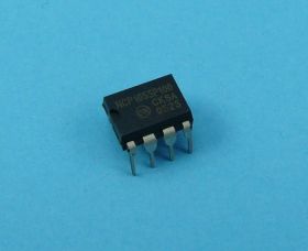 NCP-1055-P100=AP100 DIP-8 UKŁAD