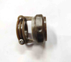 Obudowa złączy Amphenol India 17 Kątowe