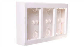 Simon Connect Puszka Cima Pro Natynkowa Potrójna 6Xk45 Czysta Biel Sbc300/9