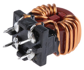 Dławik skompensowany 350 μH 8.5A Otwór przezierny ±30% Przewlekany 7mΩ Rdc rdzeń ferrytowy