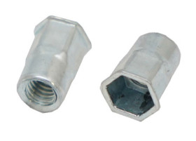 Wkładka gwintowana M5 średnica otworu 7 hex RS PRO