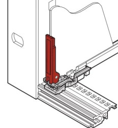 Uchwyt z zamkiem PBT nVent SCHROFF dł. 51.8mm Czerwony