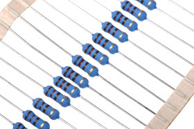 Rezystor 120Ω 1W ±5% ±300ppm/°C TE Connectivity