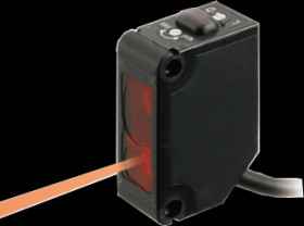 Triangulation light sensor, 0.3 m, PNP, 12-24 VDC, M8-connector, IP67, CX442PZ