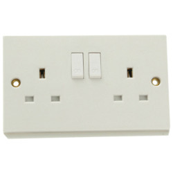 SMJ PPSK2GSW Switched Socket 2-Gang 13A Trade Pack
