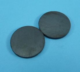 MAGNES FERRYTOWY 30x3mm OKRĄGŁY