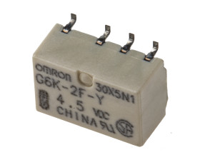 Przekaźnik sygnału, 4.5V dc, DPDT, 2-polowy, montaż PCB, Omron G6K