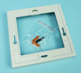 RAMKA N/T KWADRAT 170x170mm DO LAMPY 12W