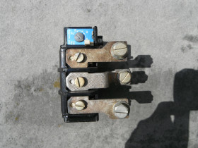 TSA 85P Przekaźnik termiczny termik zakres 63-90A