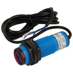 Czujnik odbiciowy G30-3A70PC PNP NO/NC refleksyjny 0,7m