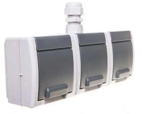 AQUANT Gniazdo hermetyczne potrójne natynkowe z uziemieniem IP65 1243-65