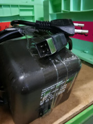 Commodore plus/4 +4 psu square conn used