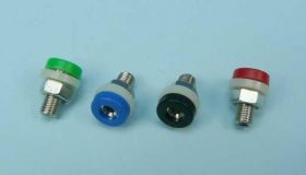 RC-05=154 GNIAZDKO 4mm