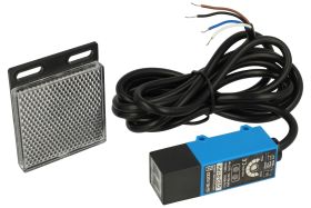 Czujnik; fotoelektryczny; G20-R1PH; PNP; NO/NC; refleksyjny (z lustrem); 1m; 10÷30V; DC; 200mA; prostopadłościenny; 20x20mm; z p