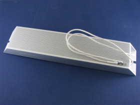 Rezystor hamujący MHL 600W 140R 5