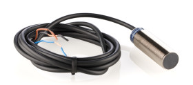 Czujnik zbliżeniowy M18 Indukcyjny 8 mm Telemecanique Sensors Wpuszczany 12→ 48 V DC długość 62mm Gwintowany