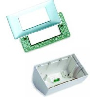 RT-VIM14784KPL Puszka nabiurkowa (stojąca) do gniazdek i wyłączników MODUL 4M VIMAR - komplet