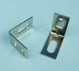 UCHWYT CZUJNIKA INDUKCYJNEGO KĄT.M8