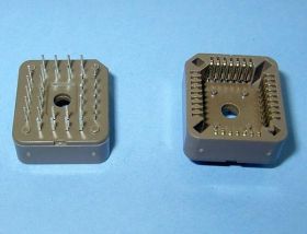 PLCC 32-PIN PODSTAWKA ZŁOCONA