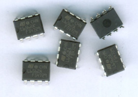 L6562AN DIL8 UKŁAD SCALONY