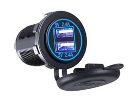 PODW. LAD.SAMOCHOD.USB: 2X 2,4A NIEBI