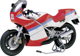 Model motocykla do sklejania Tamiya Suzuki RG250 R Gamma Full Options 300114029 1:12