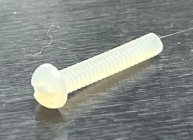 Śruba plastikowa 4-40 x 16mm