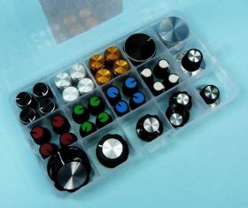 ZESTAW GAŁEK DO POTENCJOMETRÓW 37szt