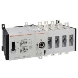 Przełącznik I-0-II 4 polowy z napędem silnikowym 160A, wg IEC/EN/BS, sterowanie 110…125VAC/DC GLCMB0160T4E110